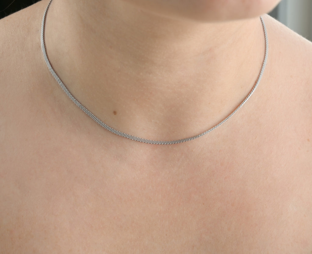 Thin Mesh Choker