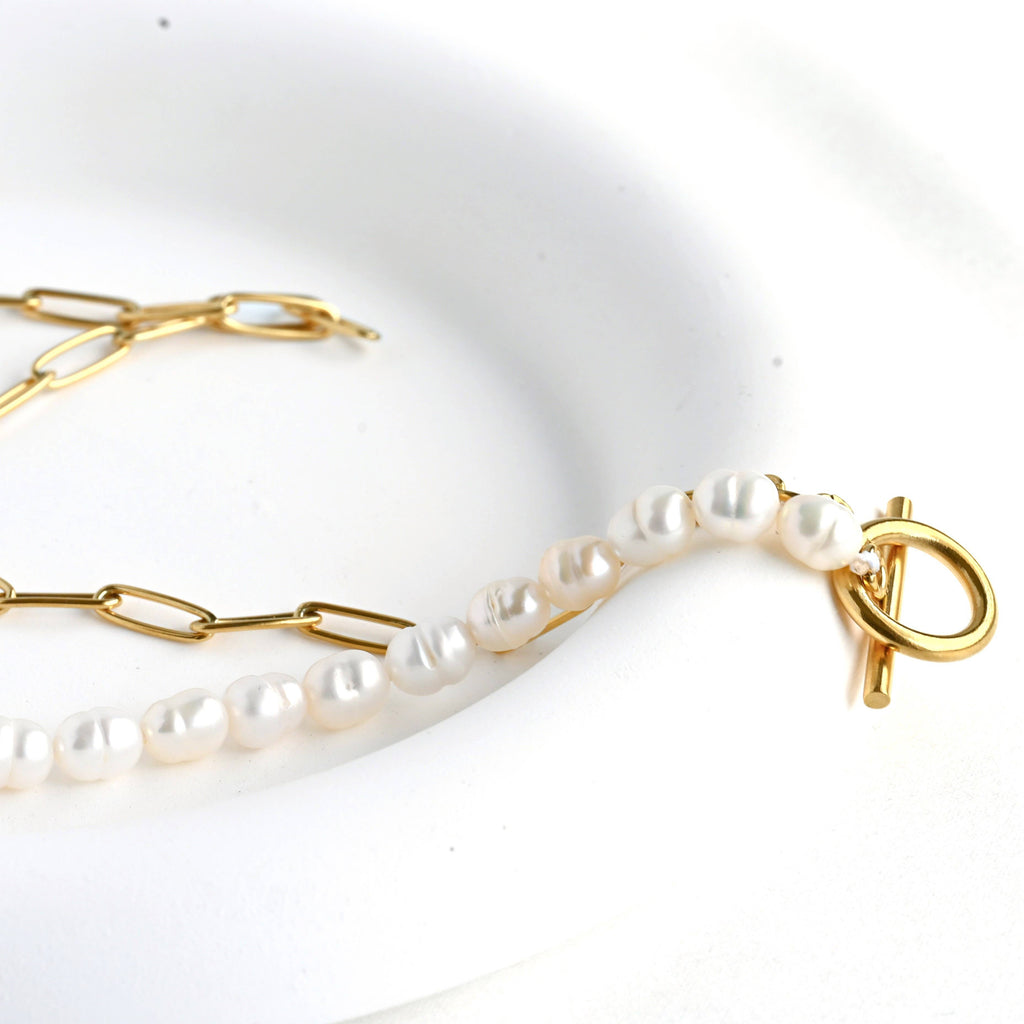 Pearl Toggle Necklace